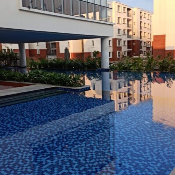 Prestige Kew Gardens